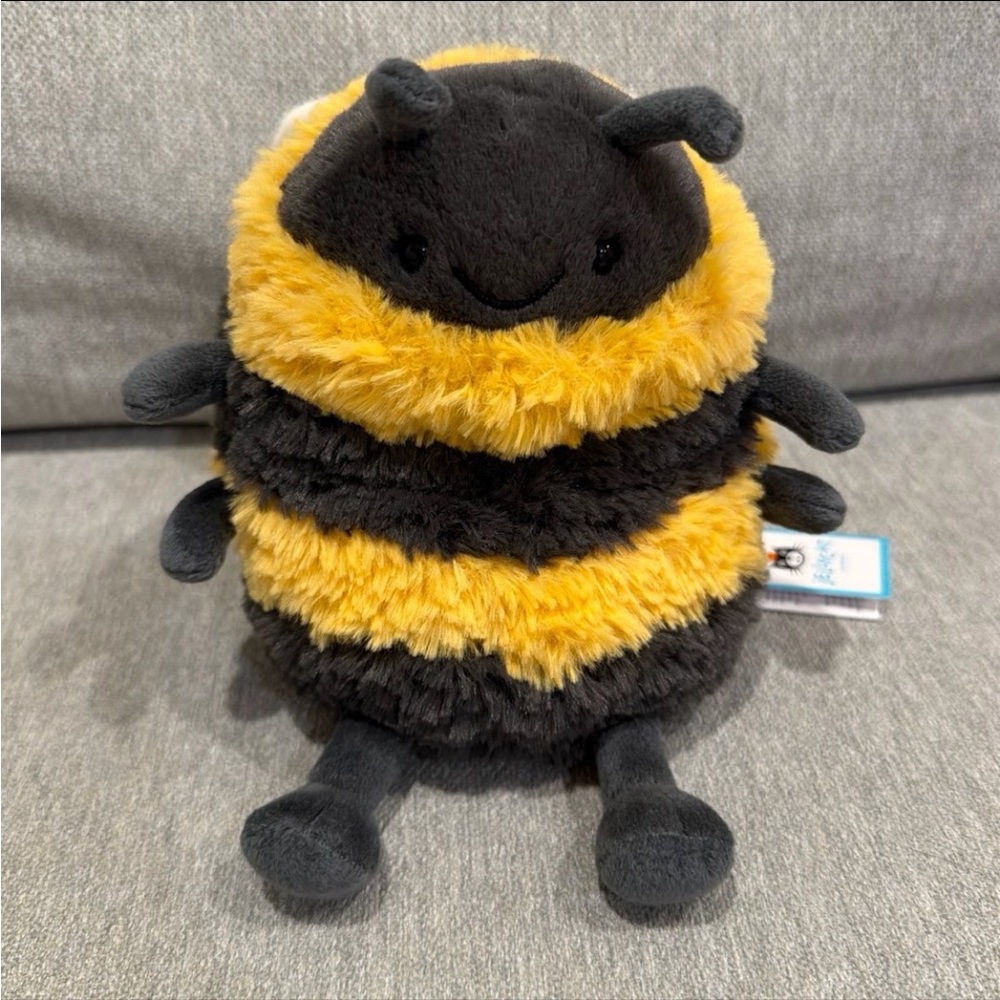 AUTHENTIC Jellycat Albee Bee- NWT- FAST SHIP